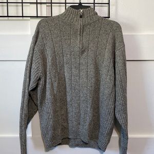 JB Craft grey pullover sweater. Quarter zip.